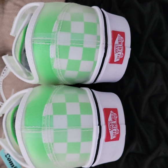 VANS NEON CHECKERED COMFY CUSH LACE UP SNEAKERS - Picture 8 of 14